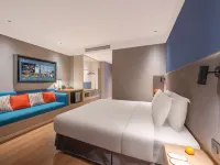 Orange Hotel (Beijing Daxing Biomedical Base Longhu Tianjie Branch) Hotels near Biomedical Base Station
