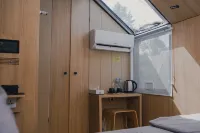 Bobocabin Kaldera, Toba Hotels in Motung