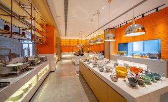 Guangzhou Baiyun International Airport Rezen Select Hotel (T2 Terminal)