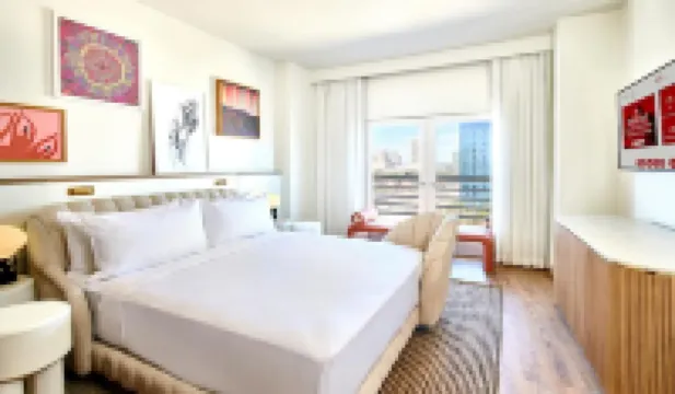 Virgin Hotels Las Vegas, Curio Collection by Hilton