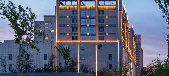Taohuayuan Hotel Hotels in Börtala