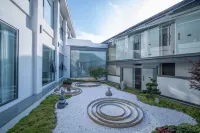 Yuanzi Shuo · Designer Courtyard-Style Vacation Apartment - Hot Springs