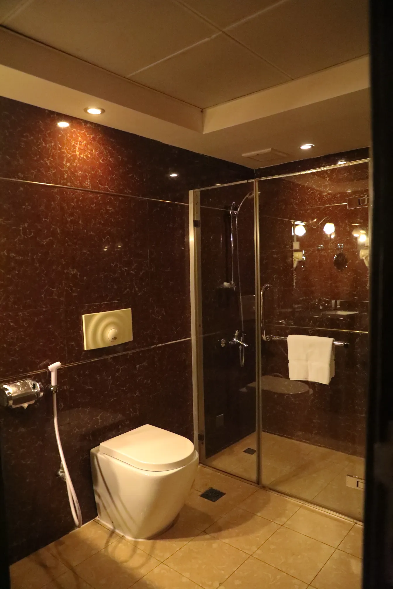 فندق أمواج الدولي الغرف Photos