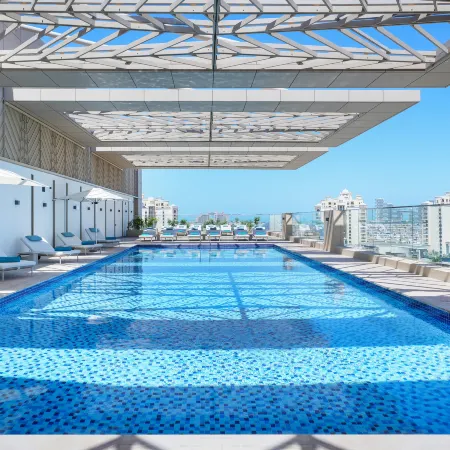 Cheval Maison - the Palm