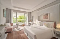 Silverland May Hotel