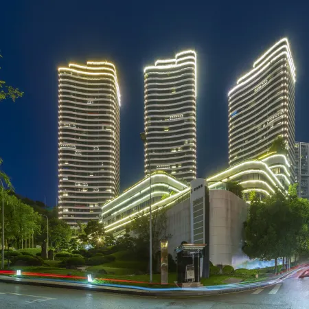 Yunmu International Hotel (Chongqing Nanbin Road Himalaya Branch) Отели рядом с достопримечательностью «Чан Цзявэй Покупательский парк»