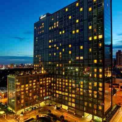 페어몬트 마카티 Hotel Exterior