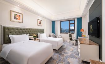 Golden Bauhinia International Hotel