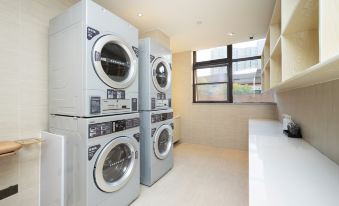 JI Hotel (Shanghai Auto City  metro staion  )( anting  Auto City)