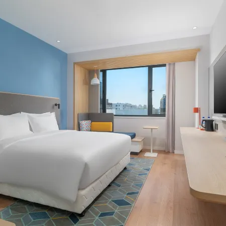 Holiday Inn Express DANDONG CITY CENTER by IHG