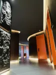 Shousheng E-sports Hotel (Kaifeng Qingming Shangheyuan Longting Branch) - Esports