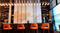 Hampton by Hilton Jining  Innovation Valley - bar