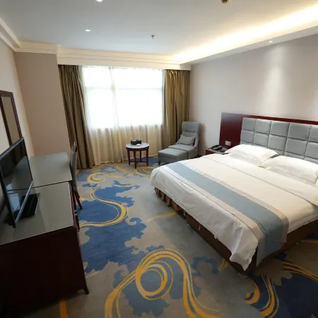 Quanjun Hotel