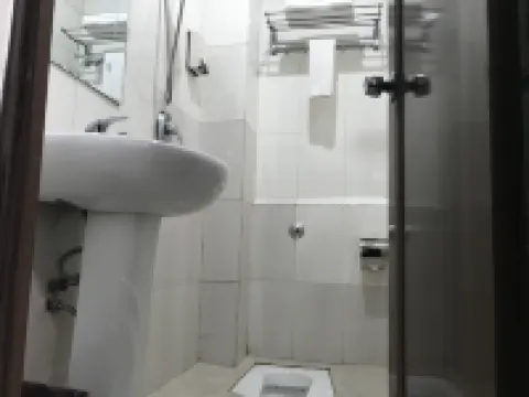 龍江賓館（河池火車站店） 鄰近金城江站的酒店