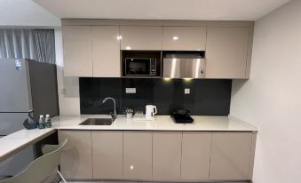 Puti Apartment (Beijing South Railway Station Caociao Subway Station)