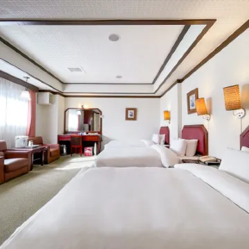 Guide Hotel Changhua Jhongjheng Hotels near BaGua Mountain Trail
