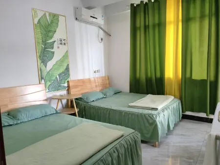 8090hotel(DongShangPark) Отели в г. Цэньси