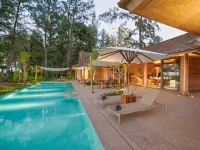 Luxury Beachfront Villa Phuket Private Pool Full Staff at Natai Beach - Villas
