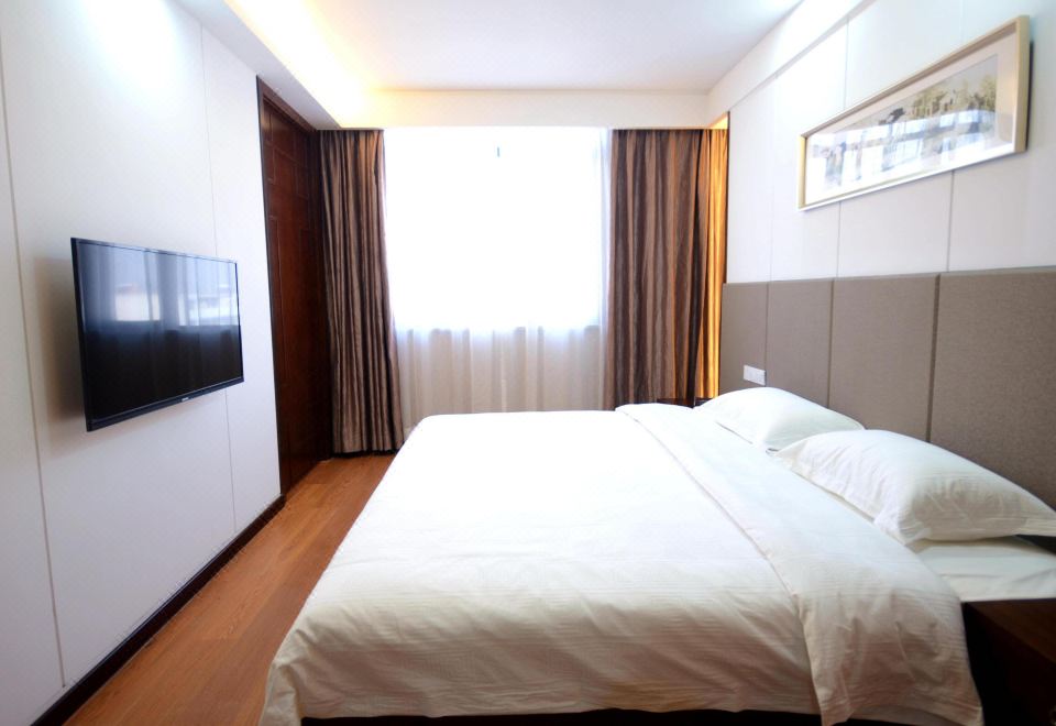Z-Mon Tianrun Hotel