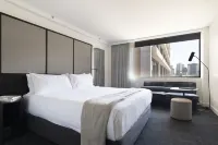 Lancemore Crossley St. Hotels near Little Lon Distilling Co.