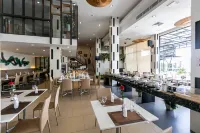 拉差普萊克大酒店 - 早餐