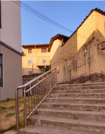 Pingnan Xichishanshe Hotel Отели рядом с достопримечательностью «Yuanyangxi»