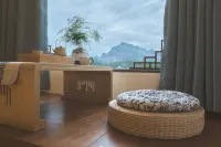 Danxia Mountain Lingfeng Mountain Residence Inn Hotels in Renhua