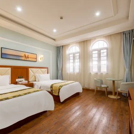 Home Inn Huayi Hotel