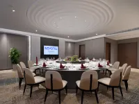 Novotel Jiaxing Port Area Hotéis em Pinghu