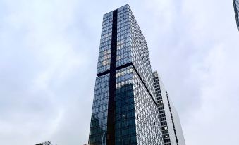 Yingjia Bao Li Bo Yue Designer High-Rise Hotel (Chengdu Chunxi Road Taiguli)