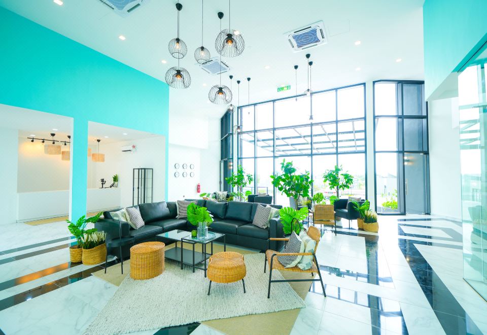 4. 항아웃스 어반 ..