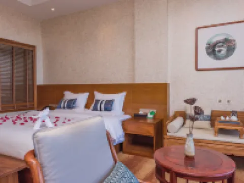 Dali Junbo Haiyue Seaview Hotel Hotels in Dali