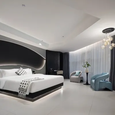 BoLan Hotel Отели рядом с достопримечательностью «Железнодорожная станция Чанша»