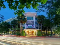 โรงแรมอังกอร์ ฮอลิเดย์ โรงแรมใกล้พระราชวัง กัมพูชา