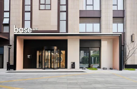 baseLITE-CHANGLIN Serviced Apartment Отели рядом с достопримечательностью «Auxiliary Wharf of Shuitou International Rock City»