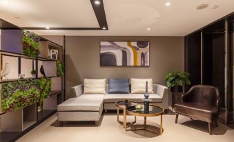 Homeinn Selected Hotel (Guangzhou Baiyun International Airport T2 Terminal)