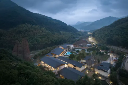 LOST LODGE GUESTHOUSE (Shaoxing XiaYi）