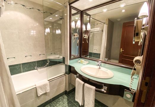 시티 팰리스 호텔 조식 및 전경