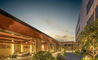 Hometown Famous Hotels in the Ancient City (Lu Xun’s Hometown Cangqiao Zhijie Store, Shaoxing)