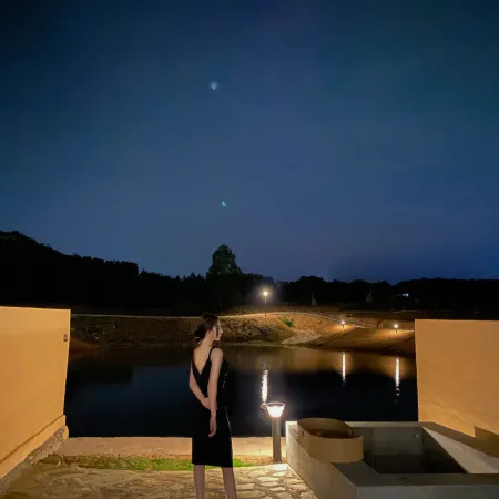 African Holiday Wild Luxury Resort Hotel