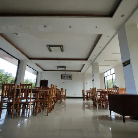 Bo Wang Mountain Longquan Lake resort