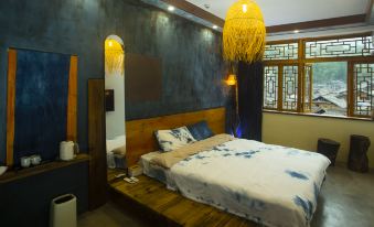 Dongzhai Caomu Dye Homestay