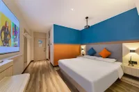 Elong ANYUN Hotel (Haikou High Speed Rail East Station Hainan Medical College Branch) Hotels in Haikou