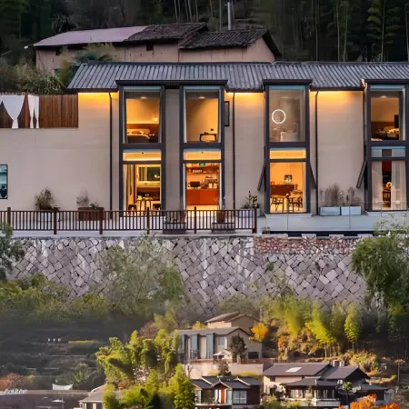 Quzhou Rixi Mountain Middle Homestay