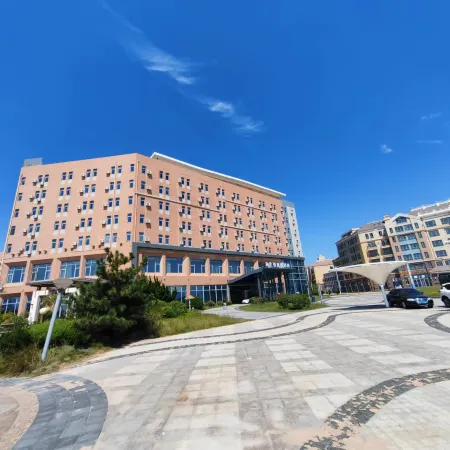 Haiyang Haizhiyue Resort Отели рядом с достопримечательностью «Yashashuisheng Botanical Garden»