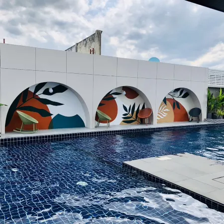 Buri Sriphu Hotel