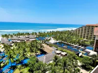 Crowne Plaza Danang, IHG Hotel Các khách sạn gần Trường THCS Lê Hồng Phong