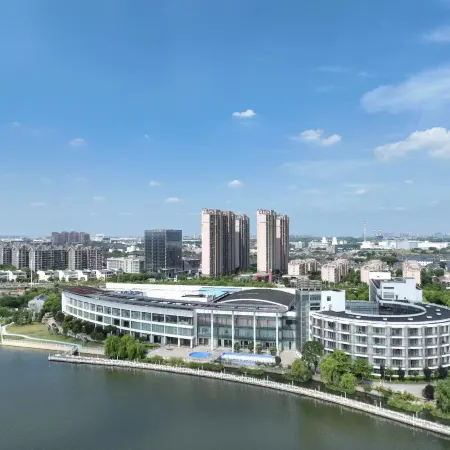 Rosedale Chunshenhu Resort Hotel Suzhou
