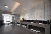 Yibo Apartment Hotel (Changsha Songya Lake Wuyue Plaza)
