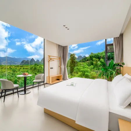 Yintianju Panoramic Light Luxury Hotel (Xingping Ancient Town)